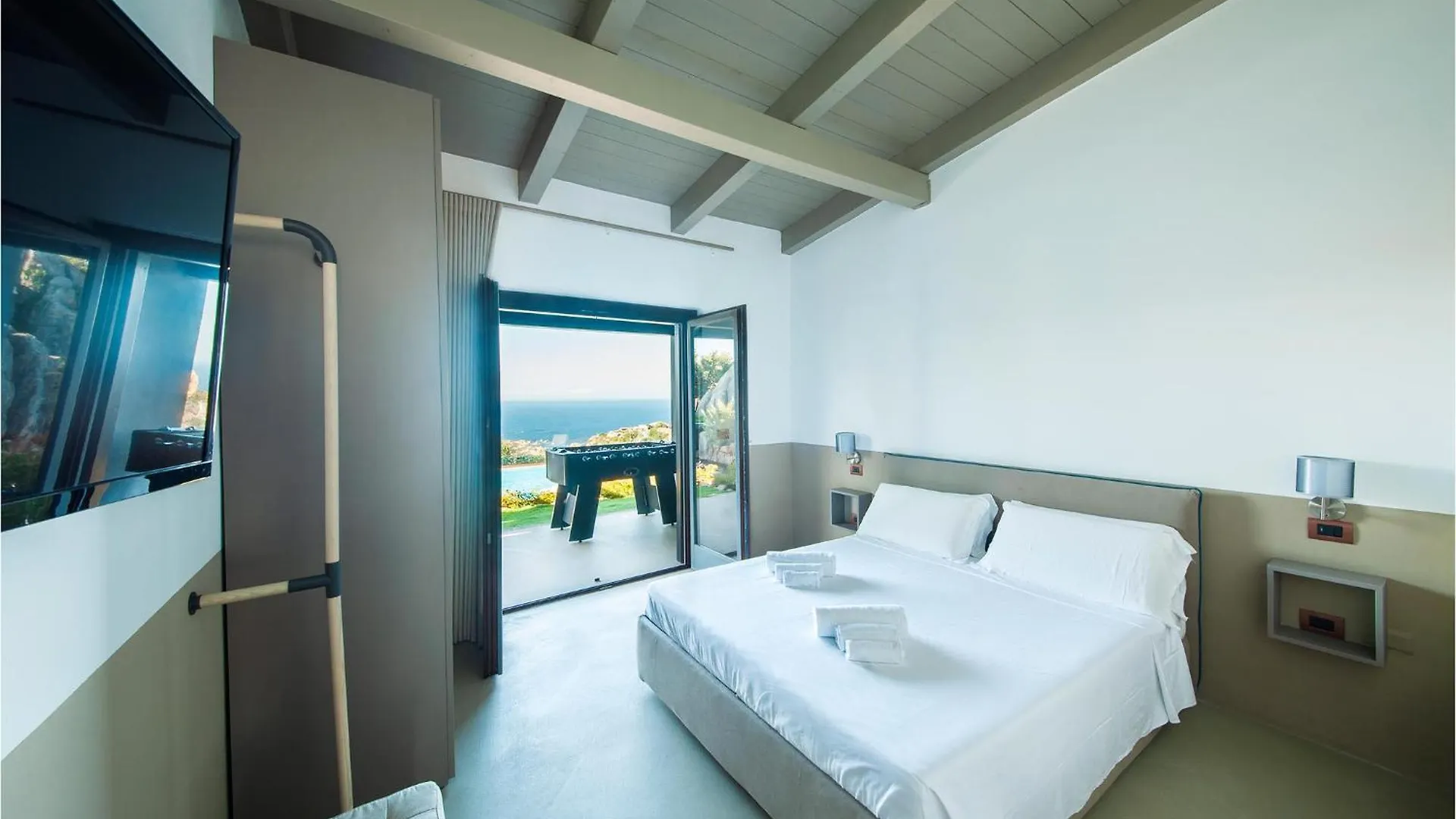 Σπίτι διακοπών Lovely Home In Trinitadagultu Ot With Wifi Costa Paradiso